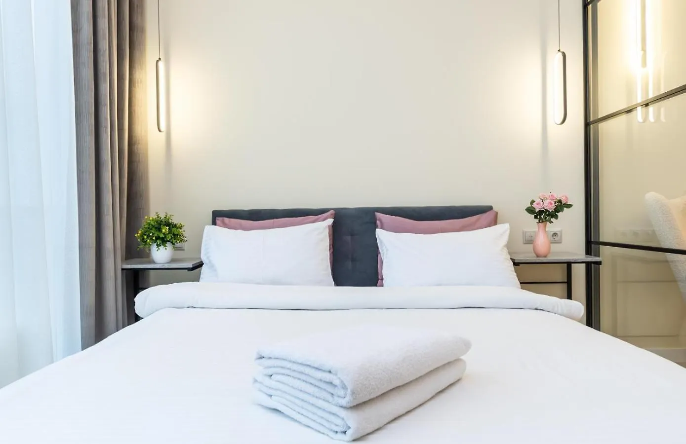 Comfort Apartment Near Minskaya Metro Station And Dreamtown Kyiv