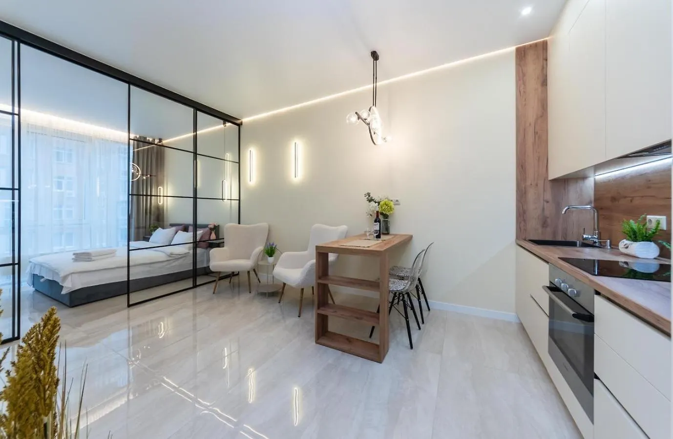 Comfort Apartment Near Minskaya Metro Station And Dreamtown Kyiv